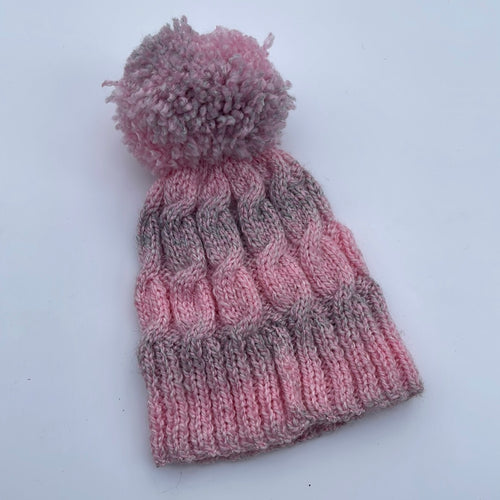 Hand knitted hat 3-4yrs