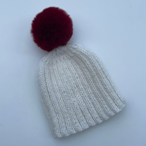 Hand knitted hat 6-12m